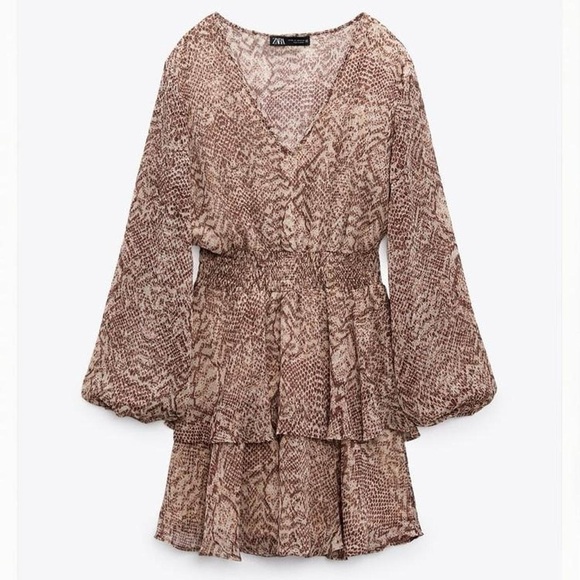 Zara Dresses & Skirts - Zara snakeskin print long sleeve mini dress Size Small